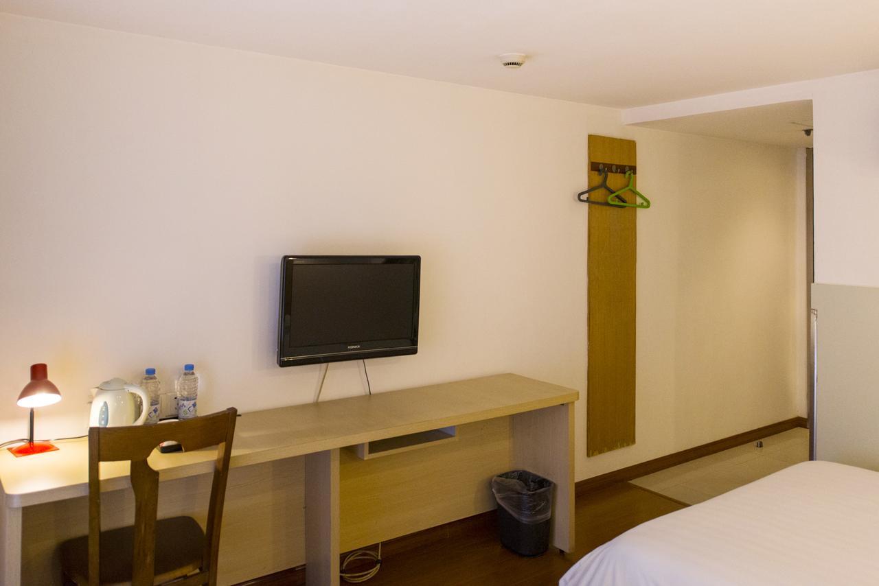 Motel Shanghai Pudong Avenue Yangpu Bridge المظهر الخارجي الصورة